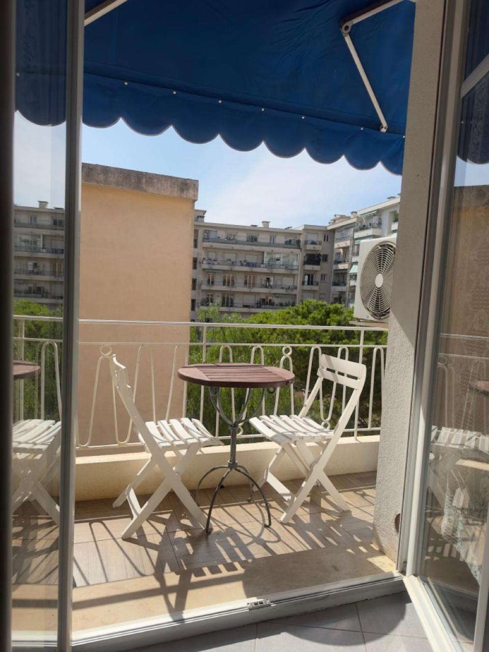 Nice Appartement Avenue Des Fleurs מראה חיצוני תמונה